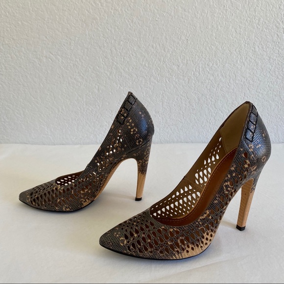 proenza schouler brown laser cut pumps - Picture 3 of 10